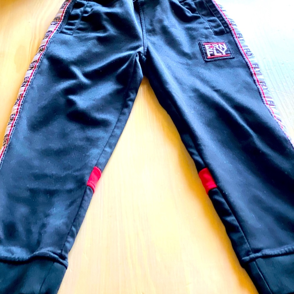 Boys Born Fly size 6 sweatpants